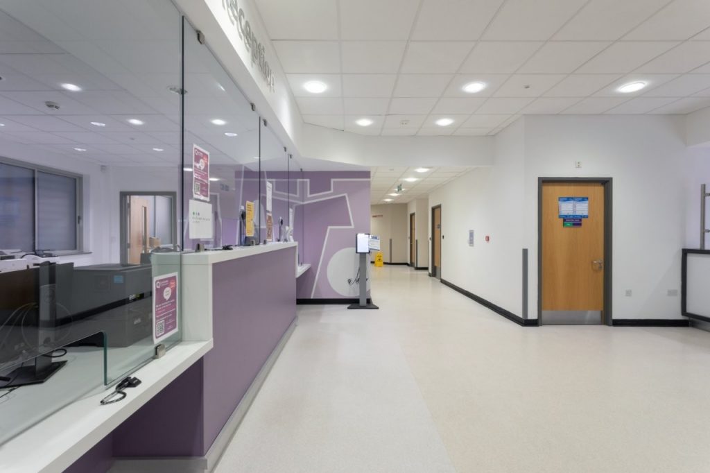 ElthamCommunityHospital_C6198_2